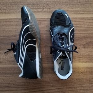 Puma Gym Shoes Size 7.5 Womens
